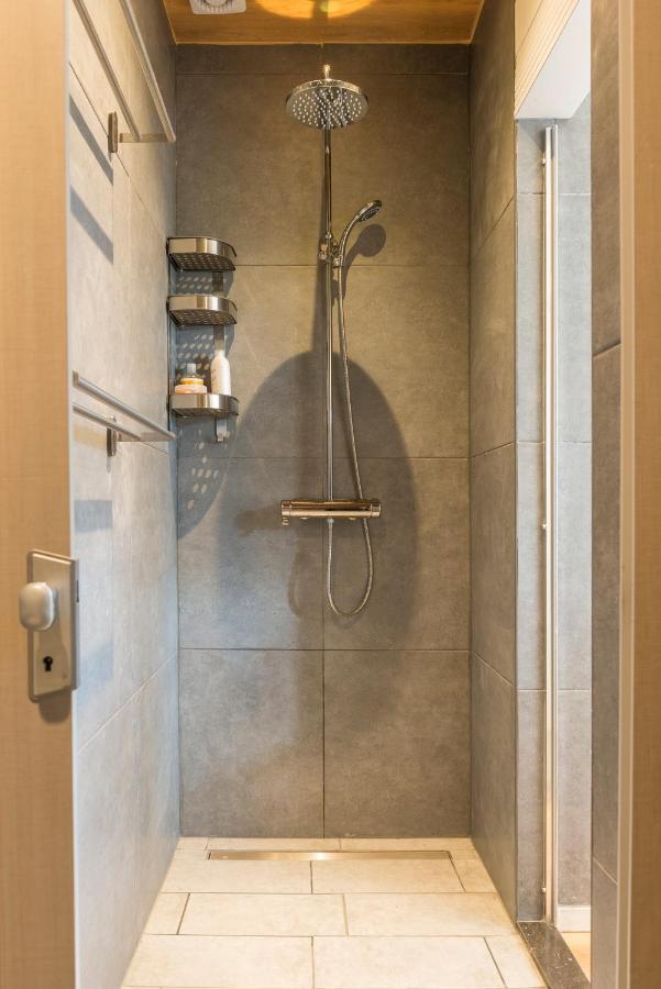 Right Garden Suite In Villa Near Centre And Tue آيندهوفن المظهر الخارجي الصورة
